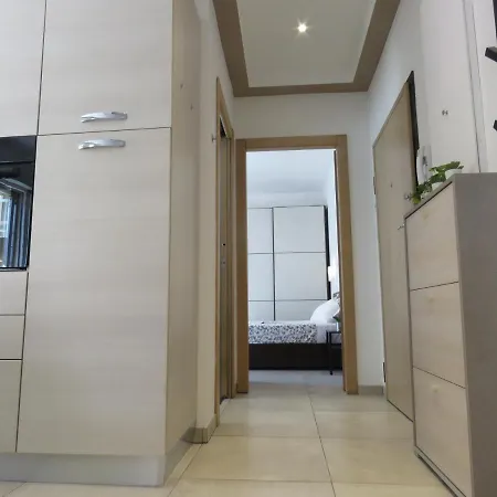 Pasubio Apartman *